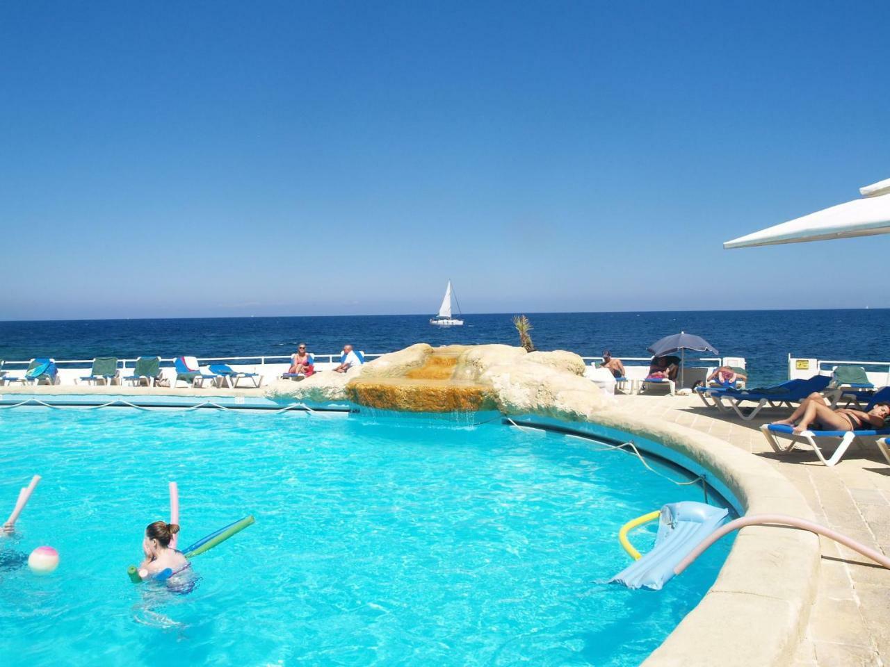 Splendid Apartment, Steps Away From The Sea Sliema Buitenkant foto